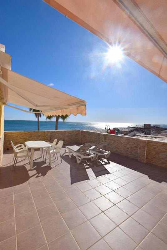 Carihuela 1ª Linea De Playa Daire Torremolinos Dış mekan fotoğraf